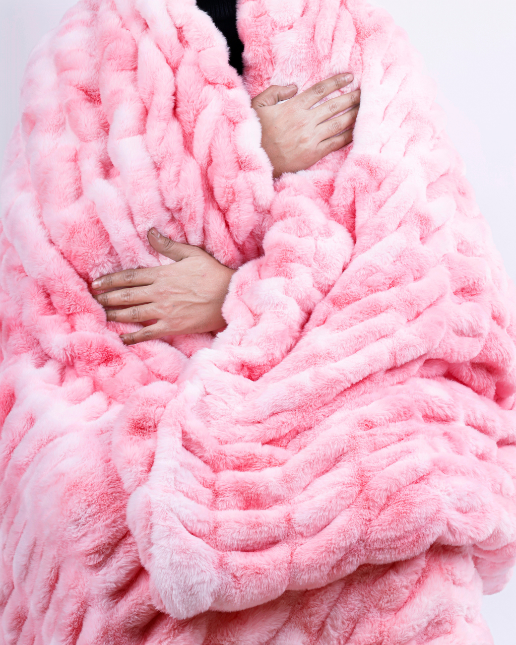 Rabbit Faux Fur Blanket – Limited American Edition - Flamingo