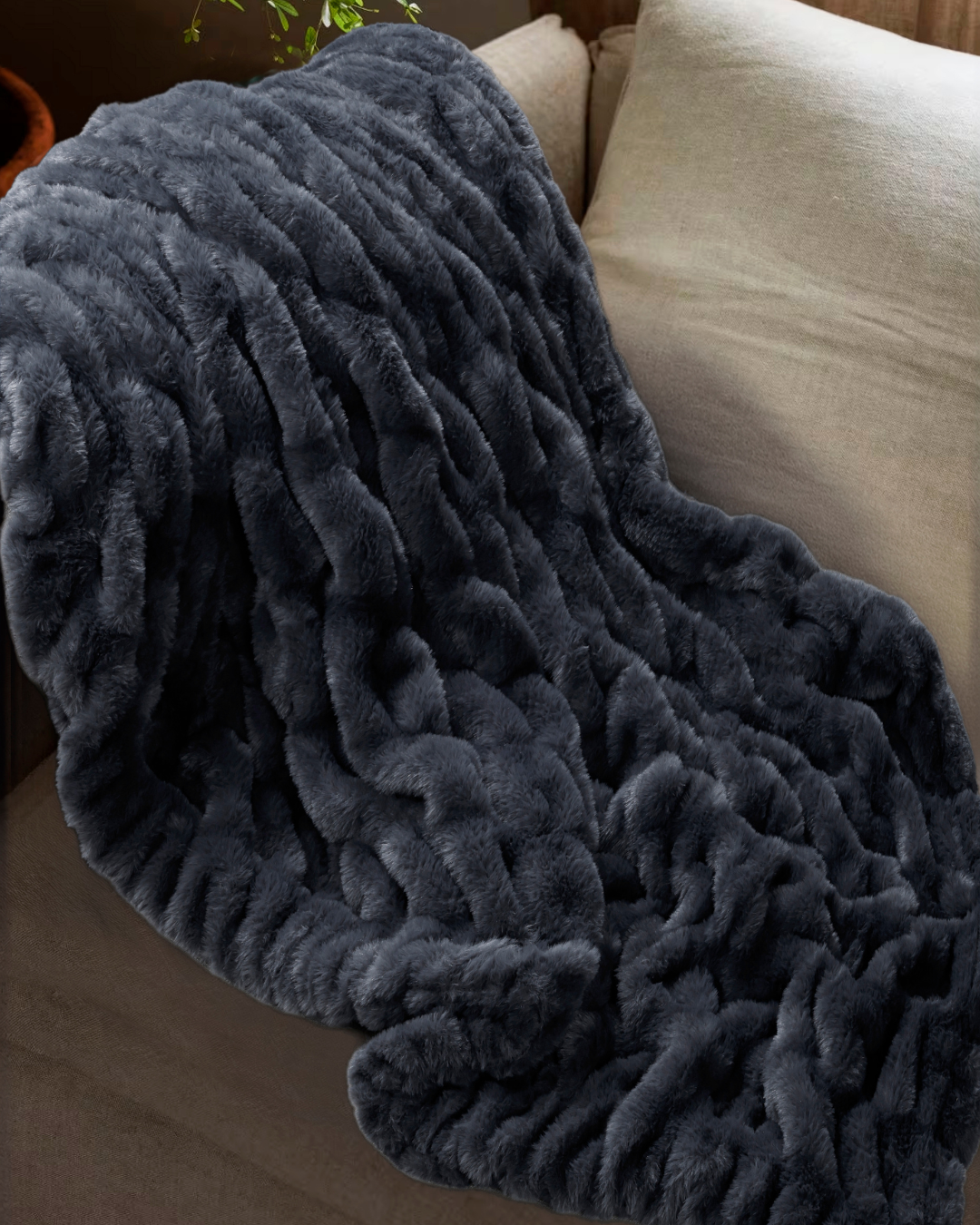 Rabbit Faux Fur Blanket – Limited American Edition - Midnight