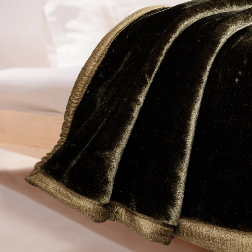 Olive Shade - Premium Double Bed All Season Blanket