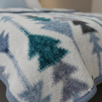 Dreamy Wrap Printed Double Bed Single Layer Blanket - Peacock